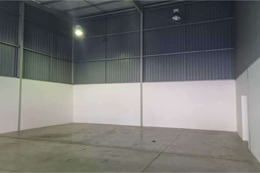 To Let commercial Property for Rent in Fairview Eastern Cape